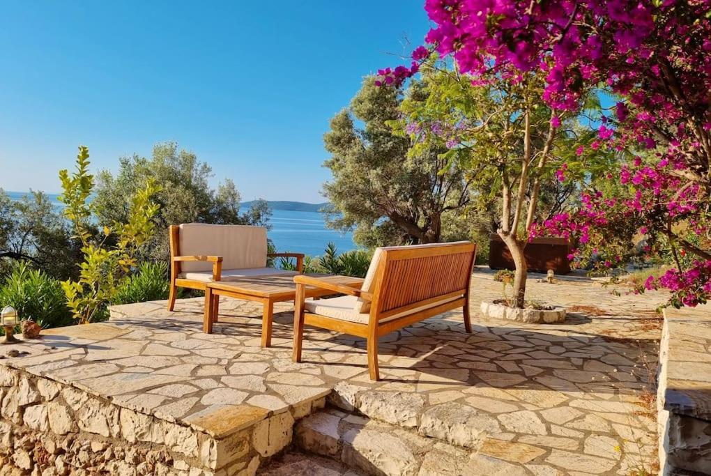 Villa Nautique - Waterfront Sivota  Exterior photo